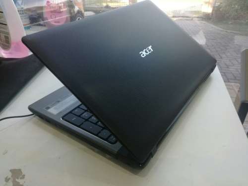 *AS NEW*EXCELLENT SPECS*ACER ASPIRE 5750*i5-2430M*6GB RAM*750GB HDD*DVD*3.0GHz*
