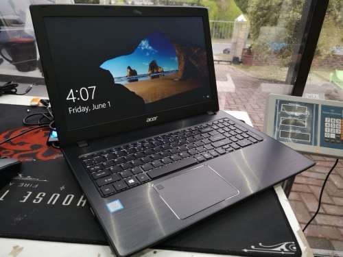 *Stunning 7th GEN i5*ACER TRAVELMATE P259*i5-7200u*8GB DDR4*1000GB*BACKLIT KEYBOARD*