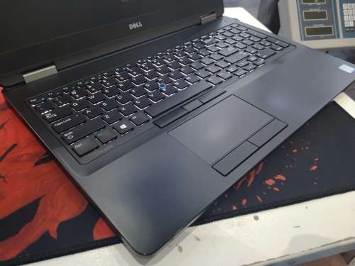 *Amazing*DELL LATITUDE E5570*i5-6300vPRO*6th GEN*8GB DDR4*500GB HDD*WARRANTY 2019*