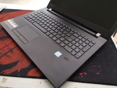 **AS BRAND NEW**7TH GENERATION i5*LENOVO V510 i5-7200u*4GB RAM*500gb HDD