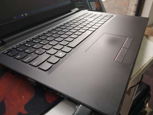 *Monstrous Specs*7TH GEN i5*LENOVO V310 i5-7200u*FULL HD*WARRANTY*8GB DDR4*500GB HDD*