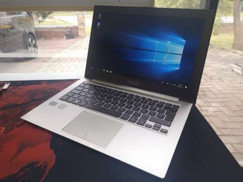 ***INCREDIBLE ULTRABOOK***ASUS ZENBOOK i7*IPS FULL HD*256GB SSD*BACKLIT*i7-3517u*