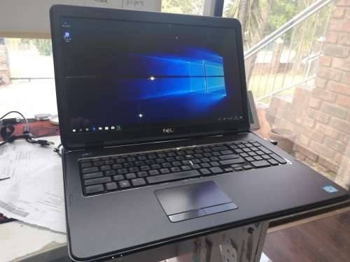 *MONSTROUS 17" i7*DELL INSPIRON 17R N7110*i7-2670QM*QUAD CORE*12GB*NVIDIA GT*256GB SSD*