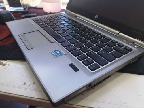 *Excellent*HP ELITEBOOK 2570P*i7vPRO-3520m*8gb DDR3*750GB HDD**HD DISPLAY*