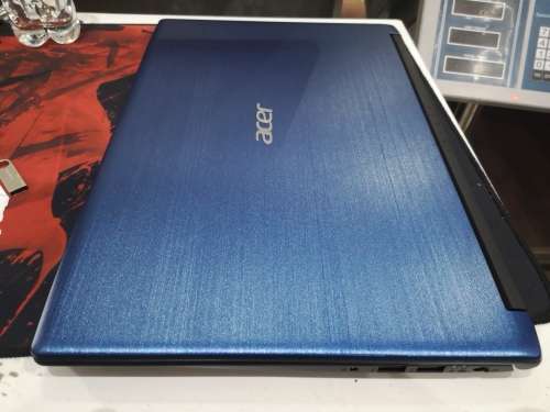 *Super-Fast 7th GEN BEAUTY!*ACER ASPIRE315*i5-7200U*FULL HD*250gb EVO SSD*8GB DDR4*WARRANTY