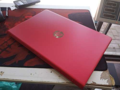 *Buy of the Week*AS BRAND NEW*HP PAVILION 15*i3-7100U*8GB DDR4*1000GB HDD*BACKLIT*620 GRAPHICS*B&O*