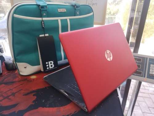 *Buy of the Week*AS BRAND NEW*HP PAVILION 15*i3-7100U*8GB DDR4*1000GB HDD*BACKLIT*620 GRAPHICS*B&O*