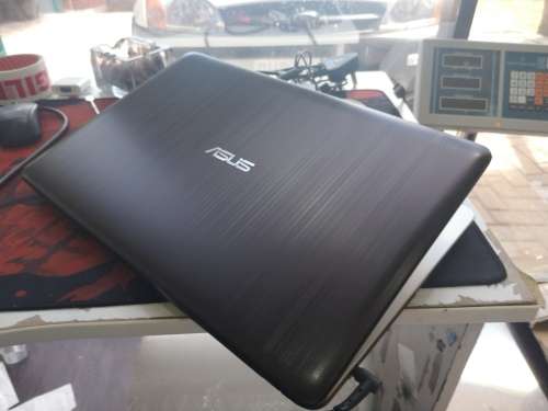 *8TH GEN**ASUS X540M*LATEST 8TH GEN CELERON*N4000*2GB DDR4*500GB HDD*UHD600 GRAPHICS*WARRANTY*