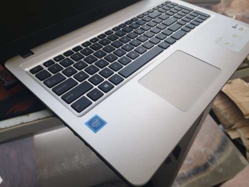 *8TH GEN**ASUS X540M*LATEST 8TH GEN CELERON*N4000*2GB DDR4*500GB HDD*UHD600 GRAPHICS*WARRANTY*