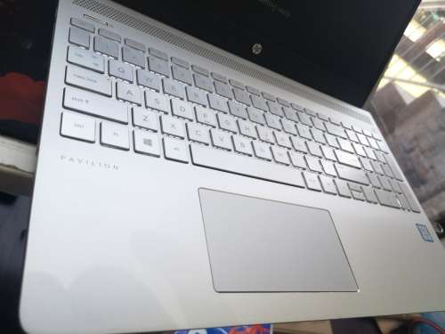 FINAL PRICE DROP!*Monstrous 8th Gen*HP PAVILION CK006*i5-8250u*QUAD*2000GB HDD*8GB DDR4*UHD 620*