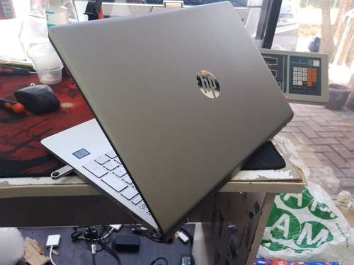 FINAL PRICE DROP!*Monstrous 8th Gen*HP PAVILION CK006*i5-8250u*QUAD*2000GB HDD*8GB DDR4*UHD 620*