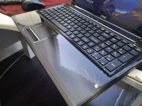 *MSI GAMING*MSI 16 *AMD E-450*RADEON HD6320 GRAPHICS*6GB RAM*128GB SSD*DVD*