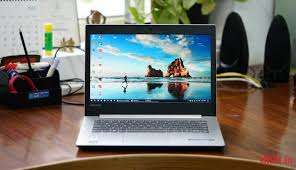 *BEAUTIFUL 8th Gen i3*LENOVO 330*i3-8130U*4GB RAM*1000GB**HD**8th gen i3**WARRANTY 2019**