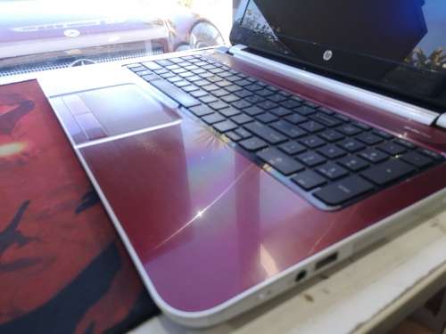 **AMD RADEON SPEC**HP PAVILION 15*AMD A4-5000*RADEON HD 8330*QUAD CORE*4GB RAM*500GB HDD*DTS SOUND*