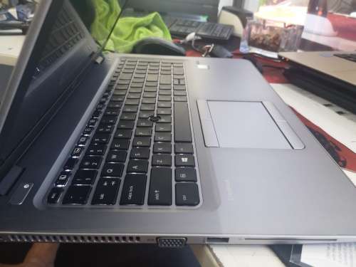 *Elite Spec!!*HP ELITEBOOK 850 G3*i5VPRO-6300U*8GB DDR4*1000GB HDD*FHD*RADEON R7*