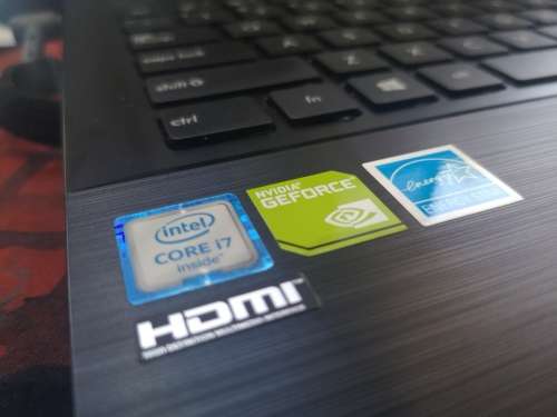 1ST BID TAKES!***ASUS Gaming Spec***ASUS PRO*i7-6500U*1000GB HDD*8GB RAM*DVD*NVIDIA 920M*