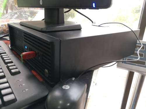 *Full Business Setup*HP Z230*i5-4590*4GB DDR3*500GB HDD*MONITOR*HP KEYBOARD*HP MOUSE*