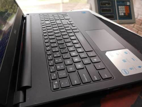 EXCELLENT!*DELL INSPIRON 3558*i5-5200u*8GB*500GB HDD*HD*DVD*MAXXAUDIO PRO*