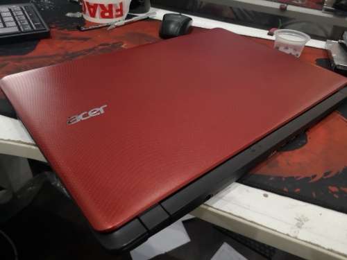 What a Beauty!!***ACER EX2540*LATEST 7TH GEN i5*1000GB HDD*4GB DDR4 RAM*HD DISPLAY*