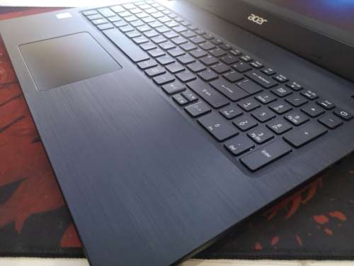 *Super-Fast 7th GEN BEAUTY!*ACER ASPIRE315*i5-7200U*FULL HD*250gb EVO SSD*8GB DDR4*WARRANTY