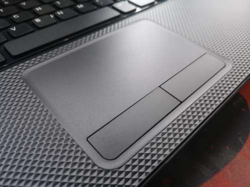*Monstrous Spec Performer!*DELL INSPIRON 3537*i7-4500u*RADEON GRAPHICS*8GB RAM*240GB SSD*