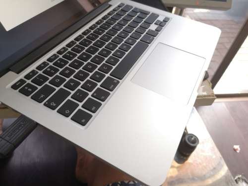 MINT!*RETINA DISPLAY!*ULTIMATE APPLE MACBOOK PRO i5*8GB RAM*256GB SSD*CYCLES!!!