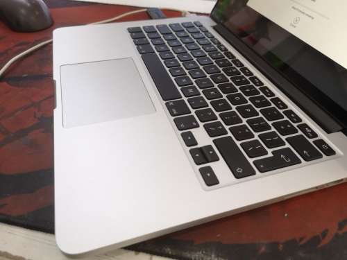 MINT!*RETINA DISPLAY!*ULTIMATE APPLE MACBOOK PRO i5*8GB RAM*256GB SSD*CYCLES!!!