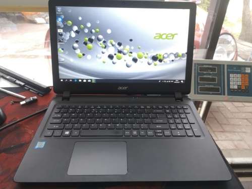 SUPER-FAST!!***ACER EX2540*LATEST 7TH GEN i5*240GB SSD*8GB DDR4 RAM*HD DISPLAY*