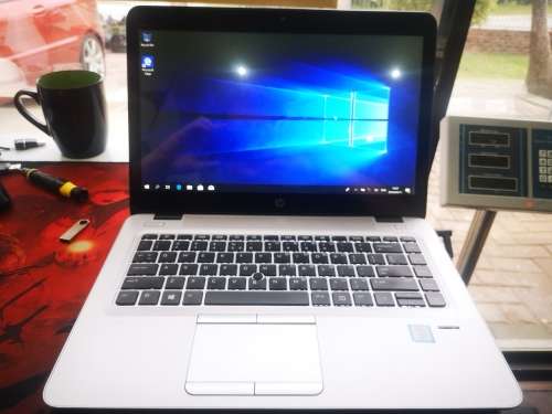 TOP OF THE RANGE!!!!*HP ELITEBOOK 840 G3*i5-6300U*16GB RAM*256GB SSD*TOUCHSCEEN*WARRANTY*