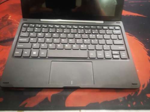 *Excellent 2in1*HI T1010*TOUCH*1GB RAM*16GB FLASH*KEYBOARD*SCREEN PROTECTOR*