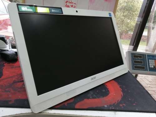 *AIO*ACER ASPIRE ZC-606*INTEL CELERON*J1900*QUAD CORE*2GB RAM*500GB HDD*DVD*19.5" HD+*