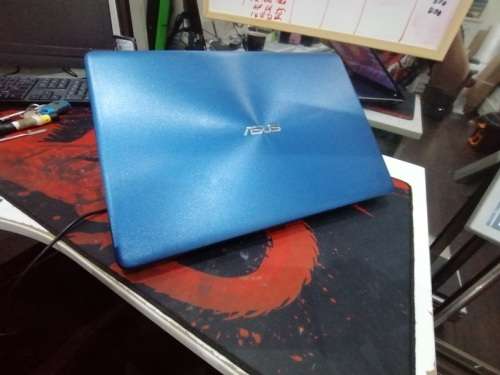 ****8TH GEN****ASUS F542U*i5-8250u*HD*LATEST 8TH GEN i5*1000GB*4GB RAM*QUAD CORE*