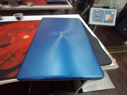 ****8TH GEN****ASUS F542U*i5-8250u*HD*LATEST 8TH GEN i5*1000GB*4GB RAM*QUAD CORE*