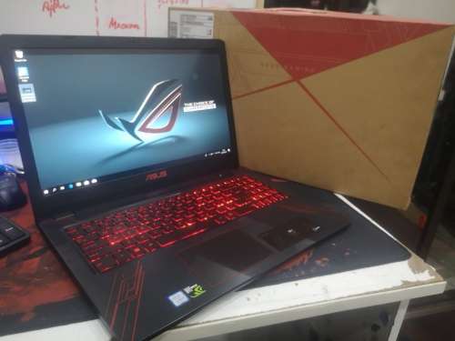 1st BID TAKES!*AS NEW BOXED*GAMING ASUS FX570U*i5-8250U*QUAD CORE*8GB*1000GB*FHD*NVIDIA1050*WARRANTY