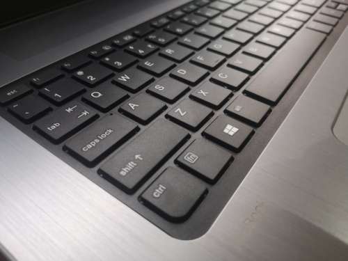 1ST BID TAKES!GRAPHIC DESIGN!**HP PROBOOK 470G2*I7-4510u*17.3" HD+*1000GB HDD*8GB*RADEON R7*