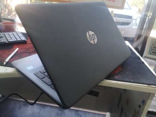 *STUNNING! 7th GEN i5 HP DESIGN**HP 15*i5-7200U*8GB*1000GB HDD*HD 620*