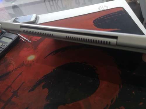Amazing!*AS BRAND NEW!**10/10**DELL INSPIRON 7380*8TH GEN i7*i7-8565U*8GB*256GB SSD*FHD*