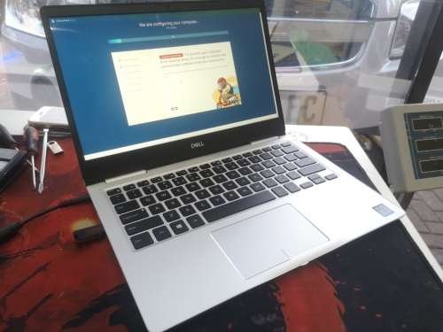 Amazing!*AS BRAND NEW!**10/10**DELL INSPIRON 7380*8TH GEN i7*i7-8565U*8GB*256GB SSD*FHD*
