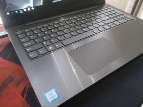 Monstrous 8th Gen Beauty*LENOVO V330*i5-8250U*8GB RAM*1000GB HDD*FULL HD**8th gen i5**WARRANTY**