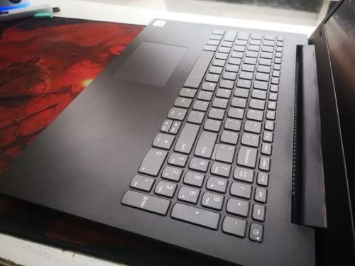 AS NEW!*8th GEN*LENOVO 130*AMD A4-9125*4 CORE*RADEON R3 GRAPHICS*4GB*500GB*WARRANTY
