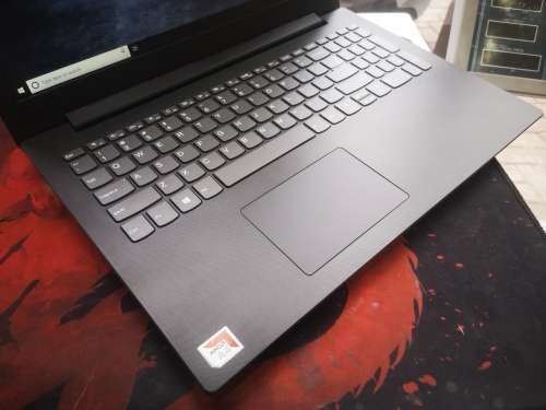 AS NEW!*8th GEN*LENOVO 130*AMD A4-9125*4 CORE*RADEON R3 GRAPHICS*4GB*500GB*WARRANTY