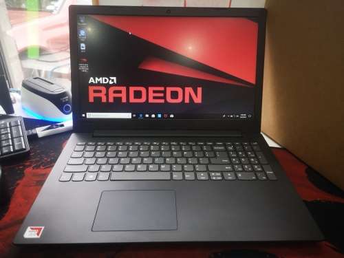 AS NEW!*8th GEN*LENOVO 130*AMD A4-9125*4 CORE*RADEON R3 GRAPHICS*4GB*500GB*WARRANTY