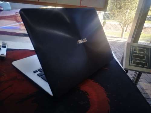***ASUS Gaming Spec***ASUS R301L*i5-5200U*1000GB HDD*6GB DDR3*NVIDIA920M*