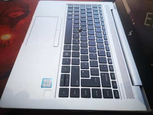 AMAZING!!!*8TH GEN i5*HP ELITEBOOK 840 G5*i5VPRO-8350U*8GB DDR4*256GB SSD*FHD*WARRANTY