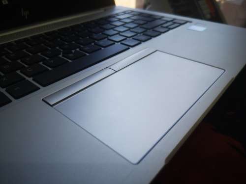 AMAZING!!!*8TH GEN i5*HP ELITEBOOK 840 G5*i5VPRO-8350U*8GB DDR4*256GB SSD*FHD*WARRANTY