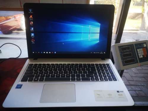 AS NEW!*7TH GEN**ASUS X541N*LATEST 7TH GEN CELERON*500GB*TRU2LIFE DISPLAY*4gb RAM*WARRANTY