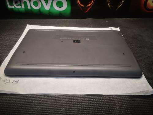 AS NEW!*8TH GEN!*LATEST DESIGN*HP NOTEBOOK 250 G7*N4000*4GB RAM*1000GB HDD*