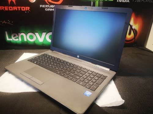 AS NEW!*8TH GEN!*LATEST DESIGN*HP NOTEBOOK 250 G7*N4000*4GB RAM*1000GB HDD*