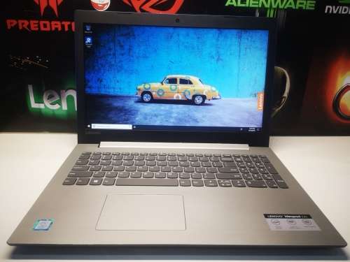 *BEAUTIFUL 8th GEN*LENOVO 330*i3-8130U*4GB RAM*1000GB*FHD**8th gen i3**WARRANTY 2020**