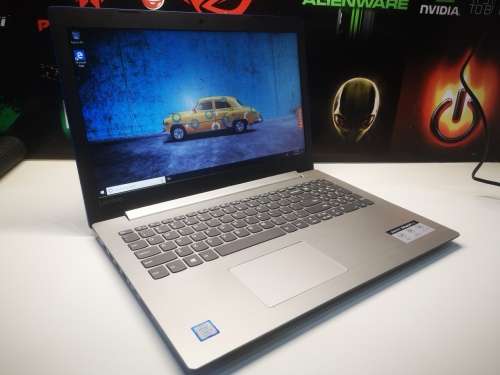 *BEAUTIFUL 8th GEN*LENOVO 330*i3-8130U*4GB RAM*1000GB*FHD**8th gen i3**WARRANTY 2020**